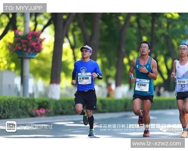 香港足球明星赴青海挑战高原足球赛展现运动精神与热情